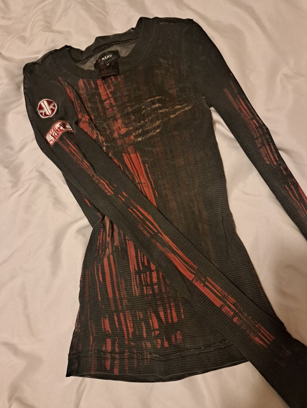 Karv  Women Charcaol & Red Long-Sleeve  Top